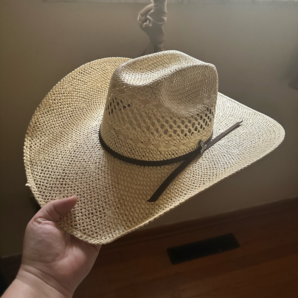 Ariat Ladies Straw Cowboy Hat